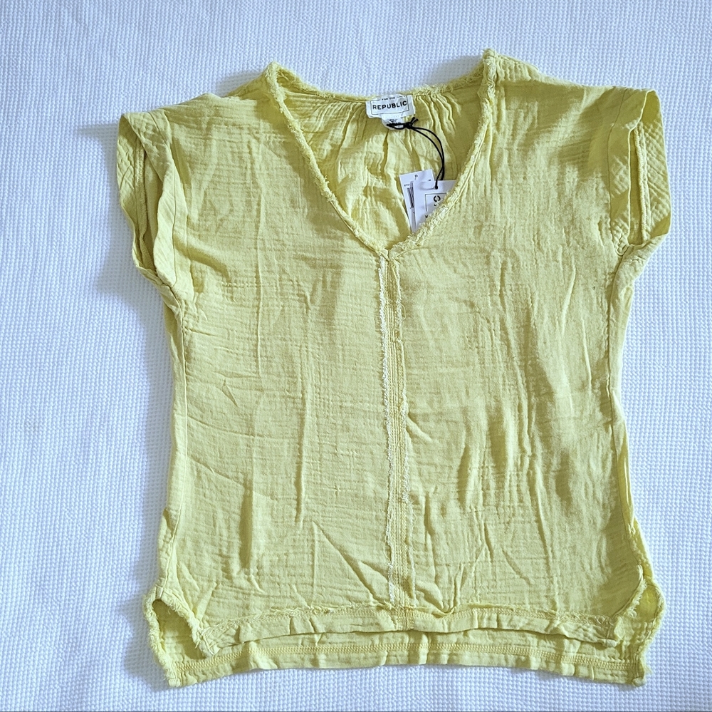 For the Republic Chartreuse V-Neck Top - NWT - Picture 1 of 13